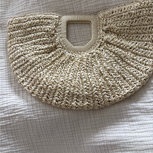 Ramla Elegant Tan Woven Tote Bag, NWOT - Picture 2 of 5